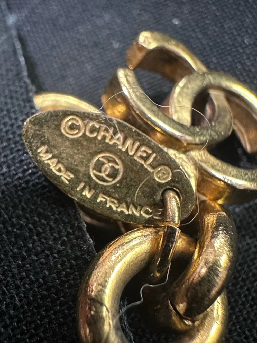 Pre Owned CHANEL Gold-Tone Bracelet with Blue Cabochons - Picture 7 of 16